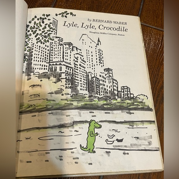 Vintage 1965 Lyle, Lyle Crocodile Hardcover Book - Picture 4 of 10